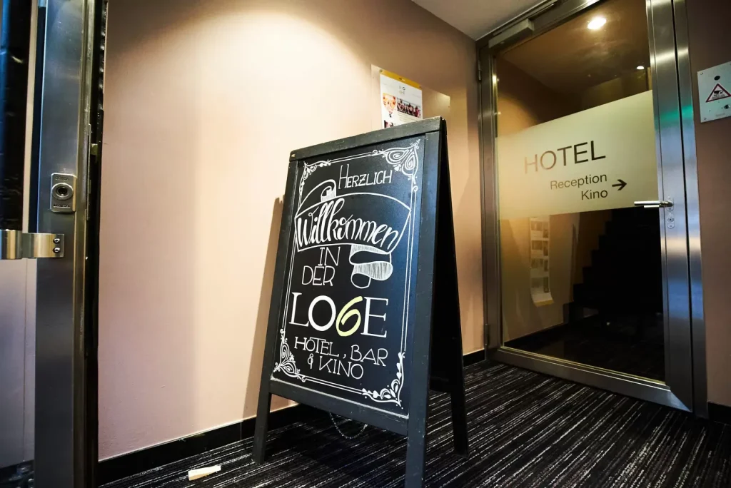 FE Kiwi Loge 2022 2
