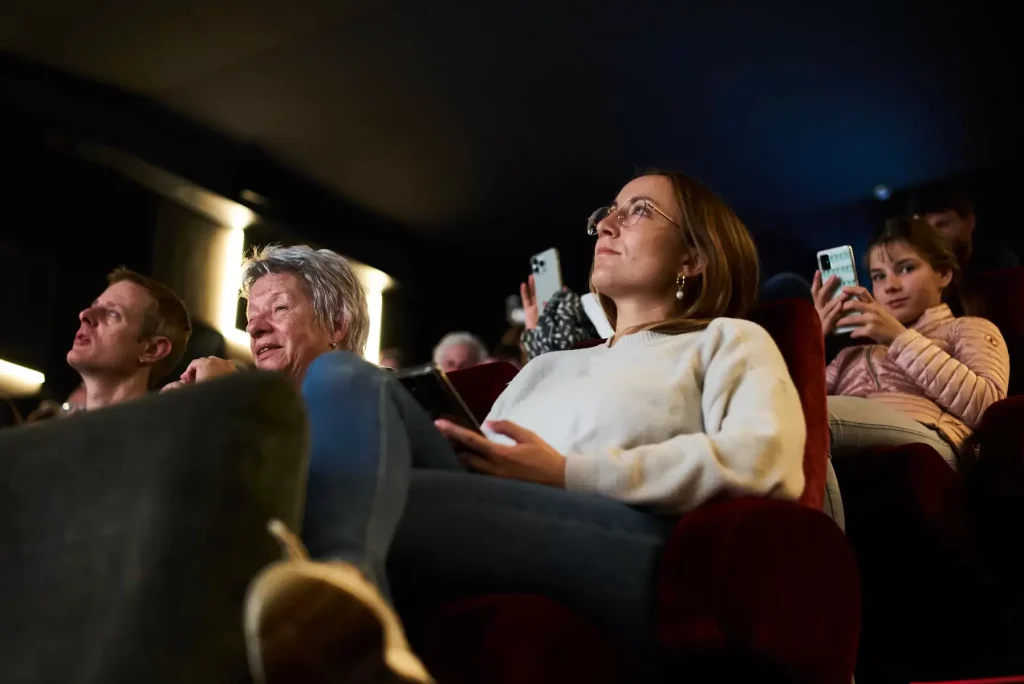 FE Kiwi Loge 2022 7